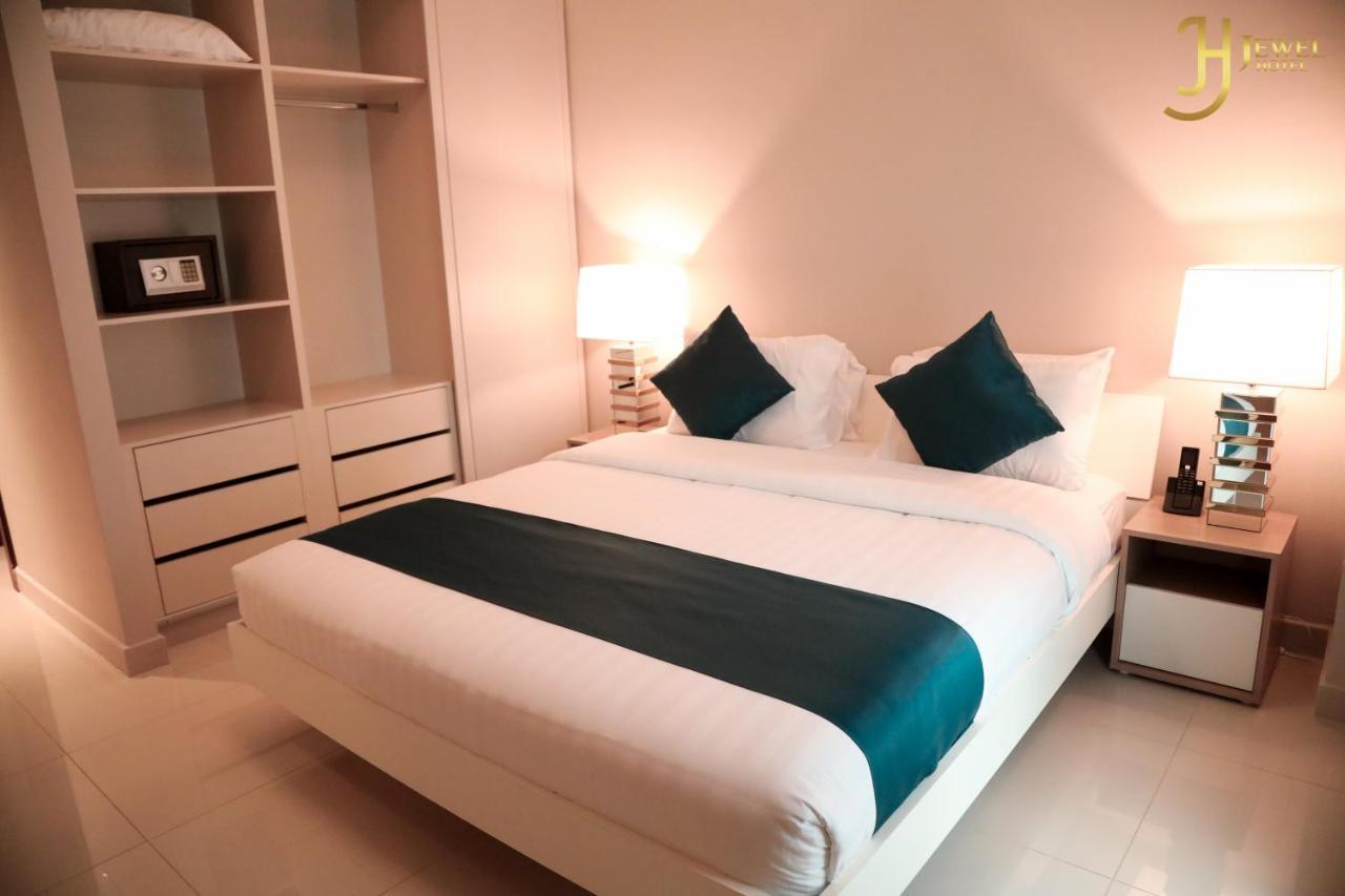 Sunday Luxury Downtown Adliya Formerly Jewel Hotel 마나마 외부 사진
